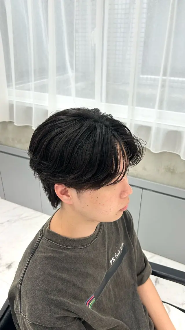 メンズ センターパート カット ❤︎REIKA❤︎ ブリーチなしWカラーのヘアスタイル