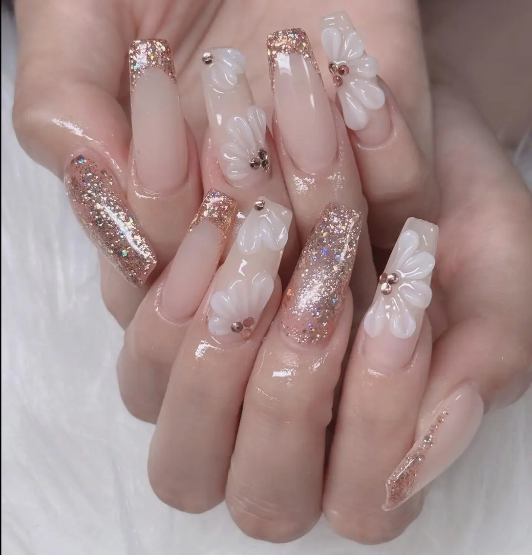 ネイル フレンチネイル ジェルネイル ハロウィン 韓国ネイル マグネットネイル ハンドネイル neco H.babynailのネイルデザイン