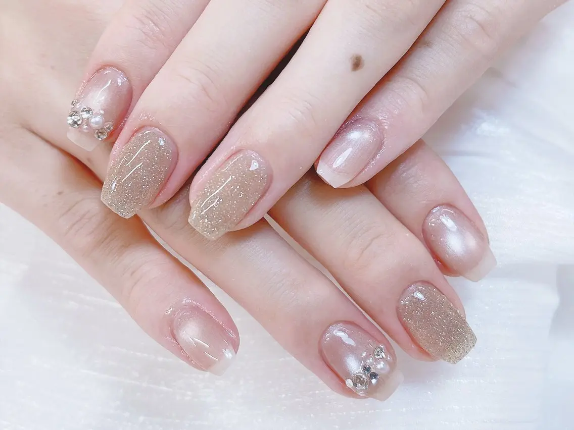 ネイル チークネイル 成人式 フレンチネイル グラデーション 氷ネイル・うるうるネイル ハンドネイル DUO MI nail salonのネイルデザイン
