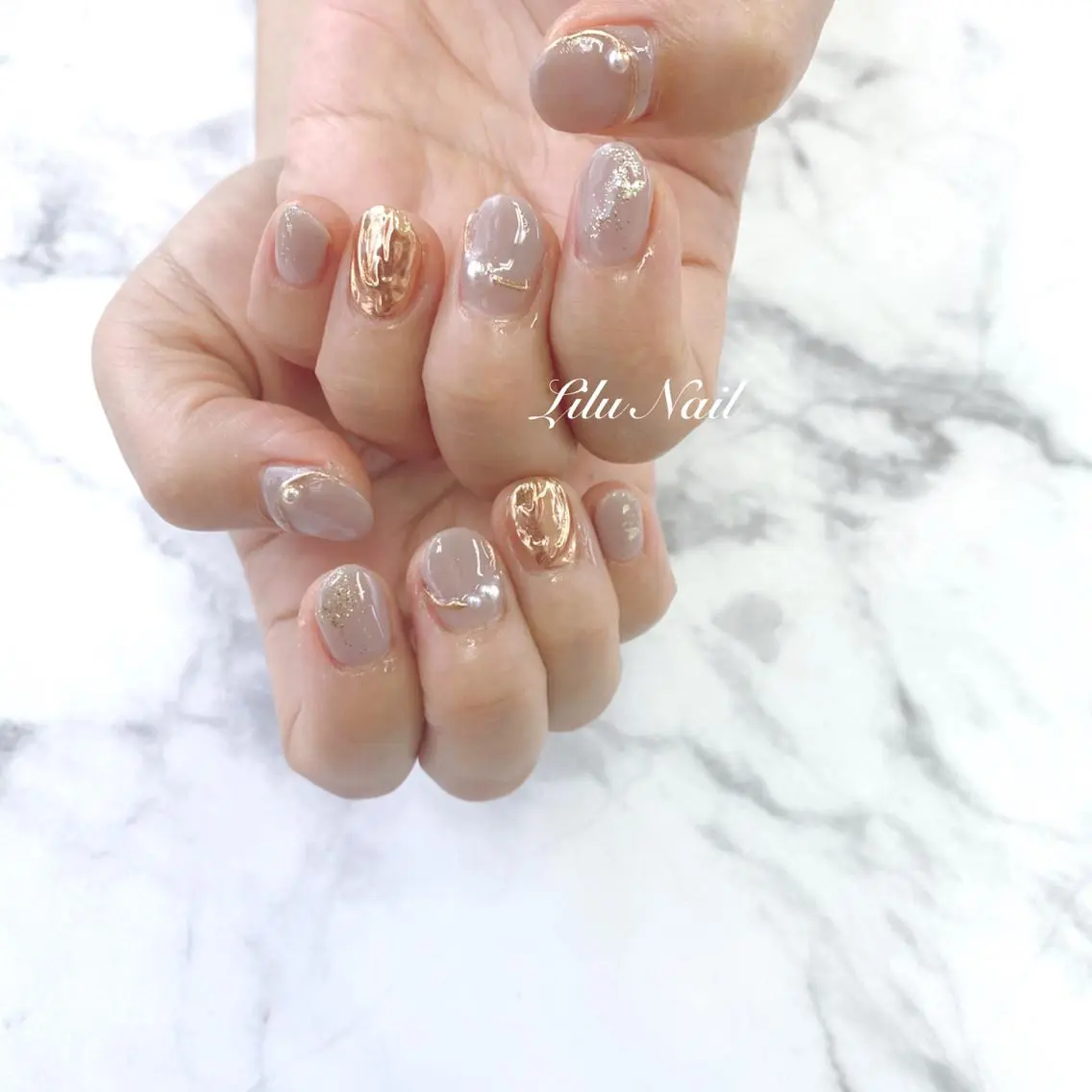 ネイル ニュアンスネイル モチの良さ◉ フィルインネイル♡のネイルデザイン