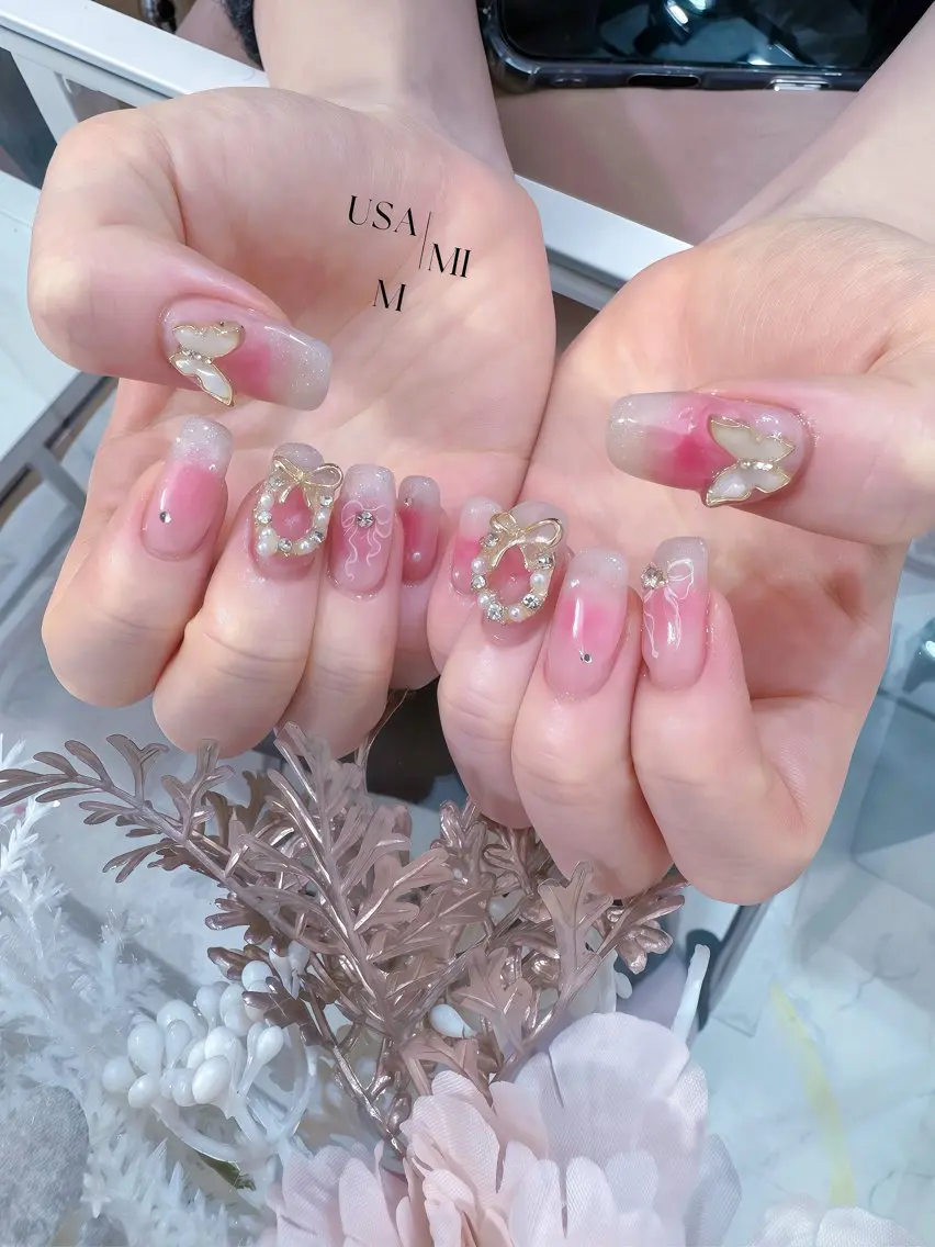 ネイル ハンドネイル USAMiMi 🐰💕のネイルデザイン