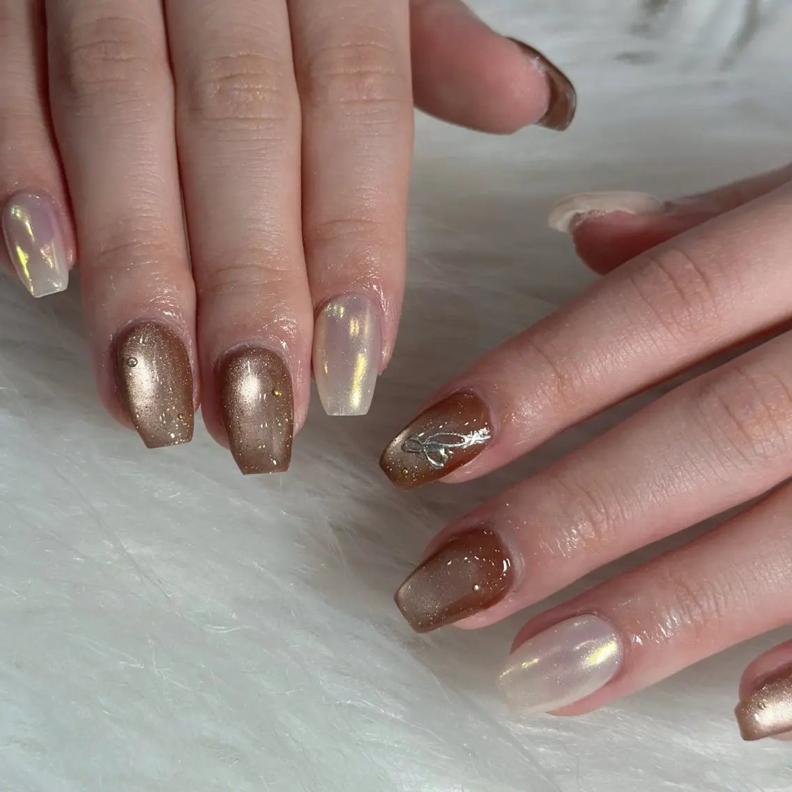 ネイル ハンドネイル フットネイル LAVISH nanamiのネイルデザイン