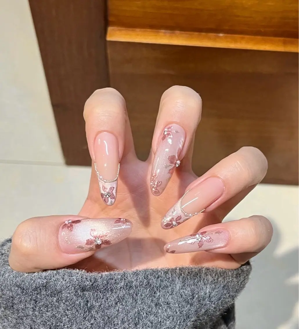 ネイル ハンドネイル Mi Naのネイルデザイン