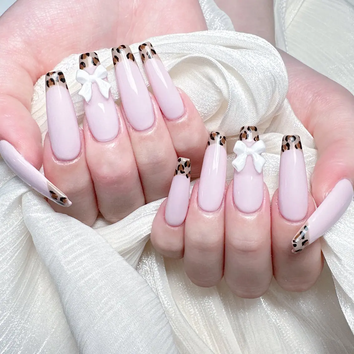 ネイル ハンドネイル 🎀Ｍ nails✨ ビューティーのネイルデザイン