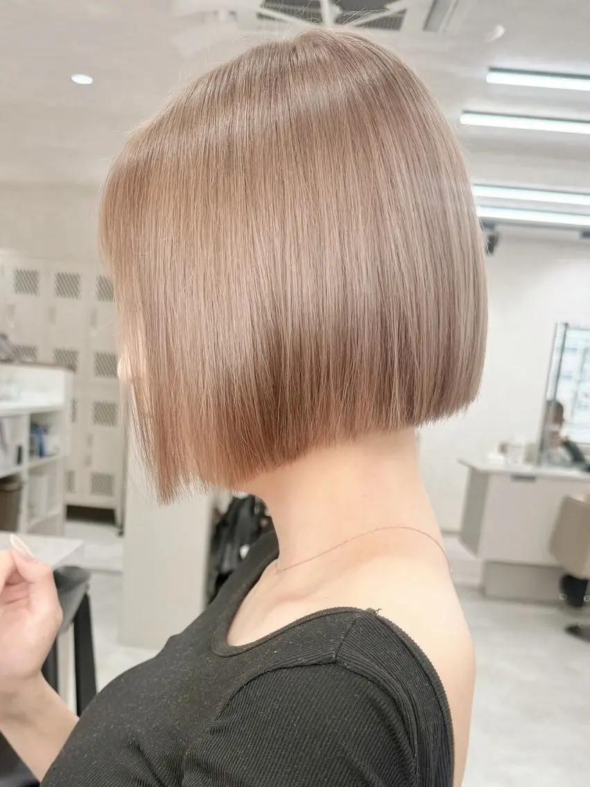 ショート すずか /艶感カラー🪽🫧のヘアスタイル