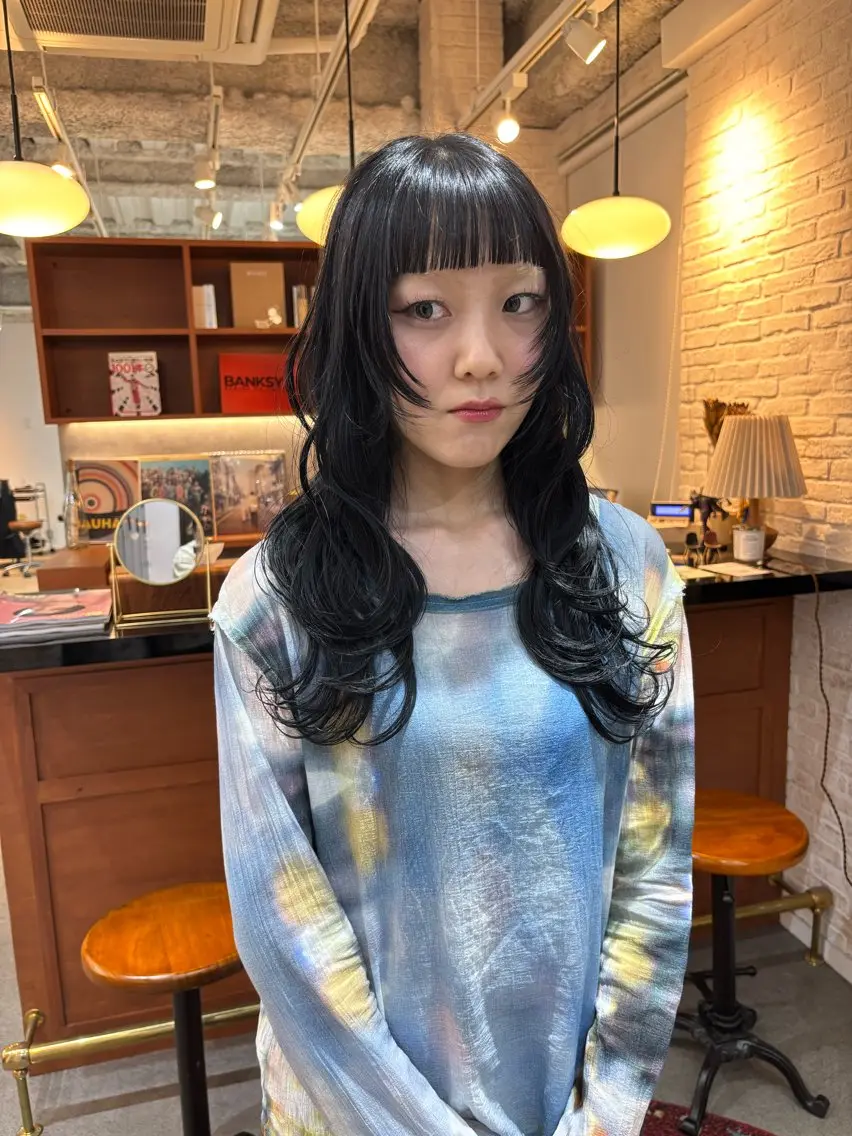 ロング カラー 顔周りカット レイヤーカット ウルフカット カット ヘアカラー トリートメント 柳坪 まなのヘアスタイル
