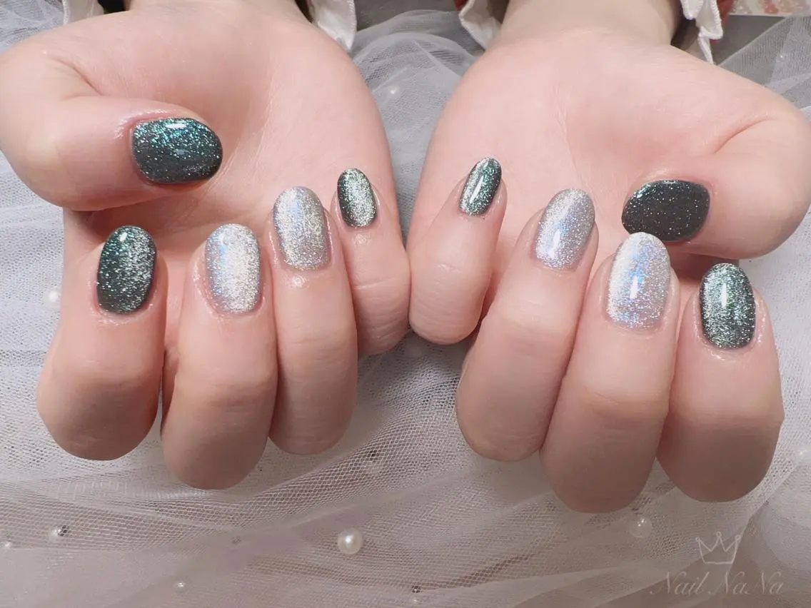 ショート カラー ネイル マグネットネイル ハンドネイル Nail NaNaのネイルデザイン