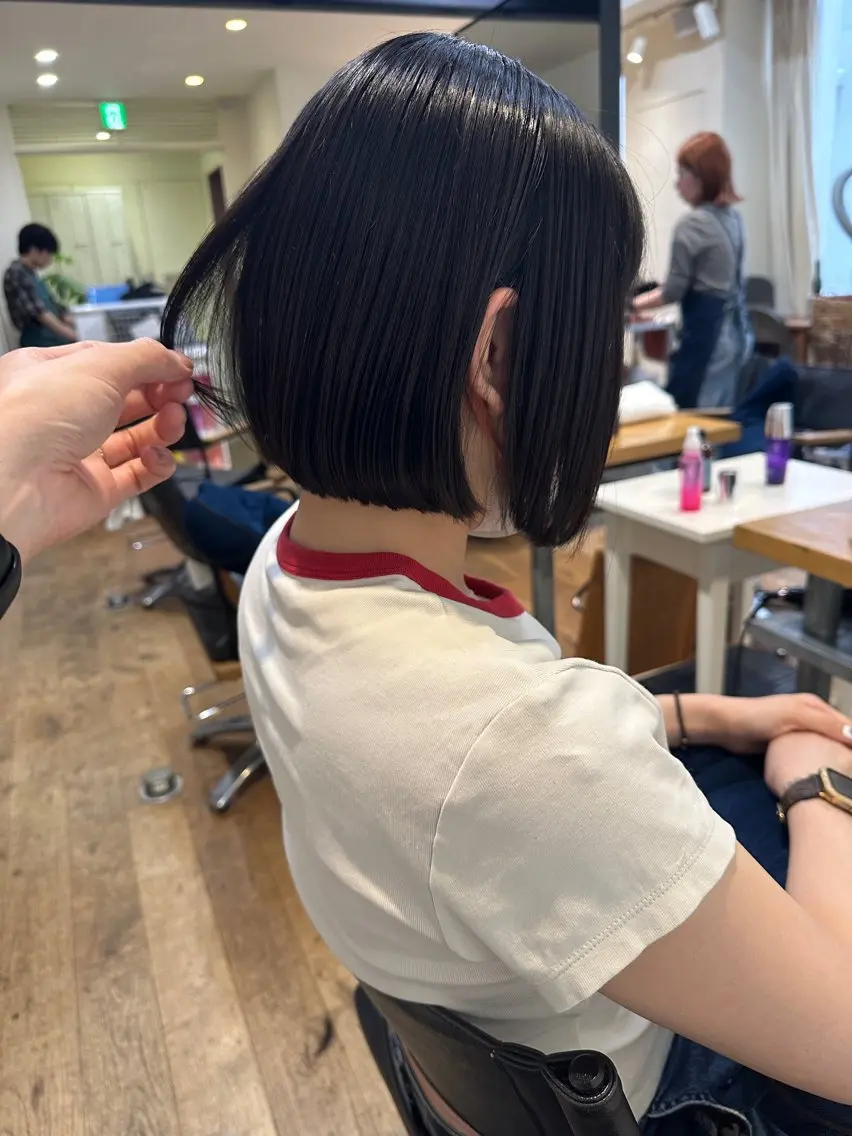 ショート ショート ボブ 梅田 木戸健人のヘアスタイル