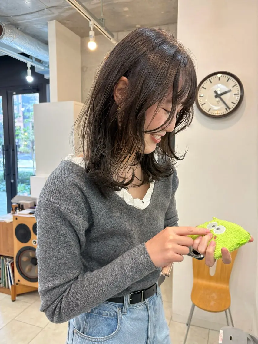 セミロング カラー カット ヘアカラー eri kinjoのヘアスタイル