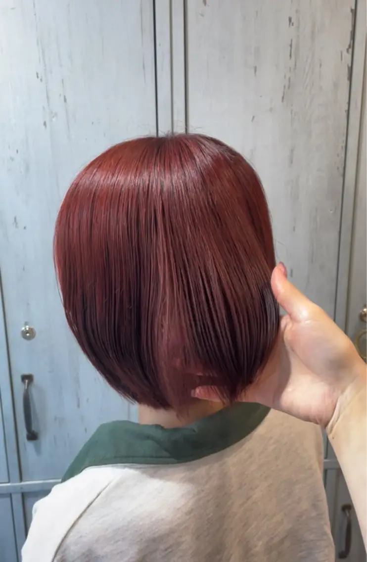 ミディアム カット ヘアカラー トリートメント ピンク・ラベンダー/ レイヤー/NANAのヘアスタイル