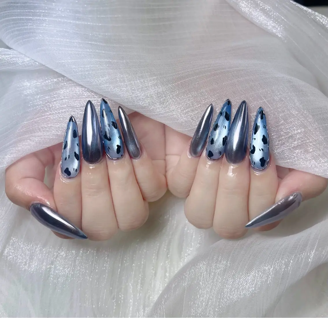 ネイル ハンドネイル KING_NAIL YUMIのネイルデザイン