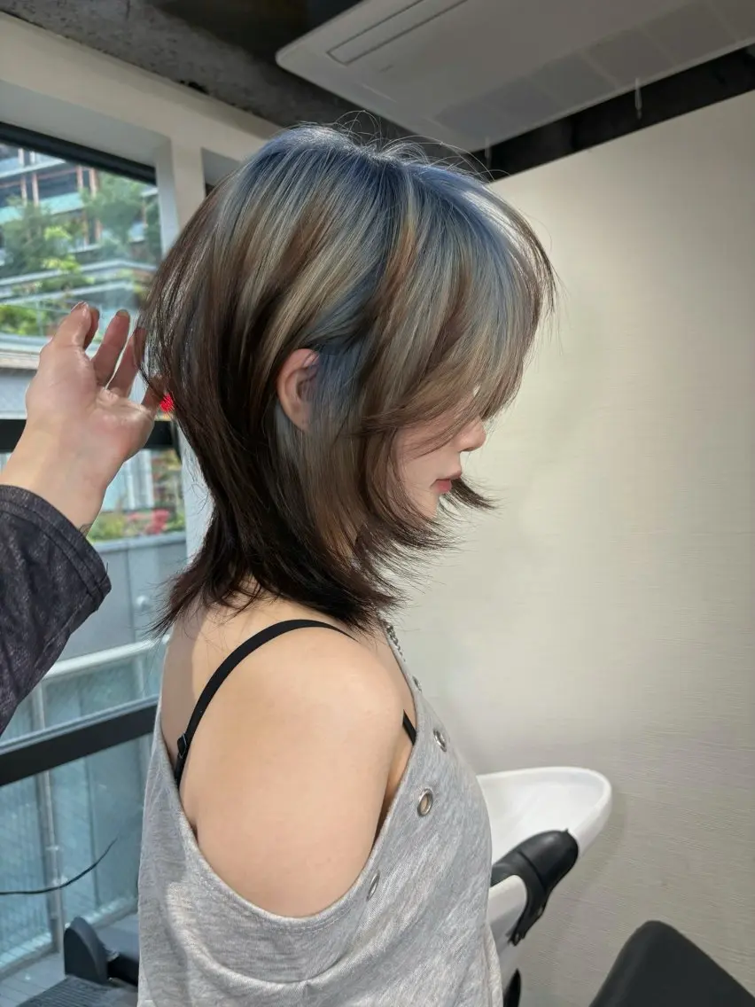 ショート カラー カット ヘアカラー トリートメント jyui/原宿 ハイトーン/デザインのヘアスタイル