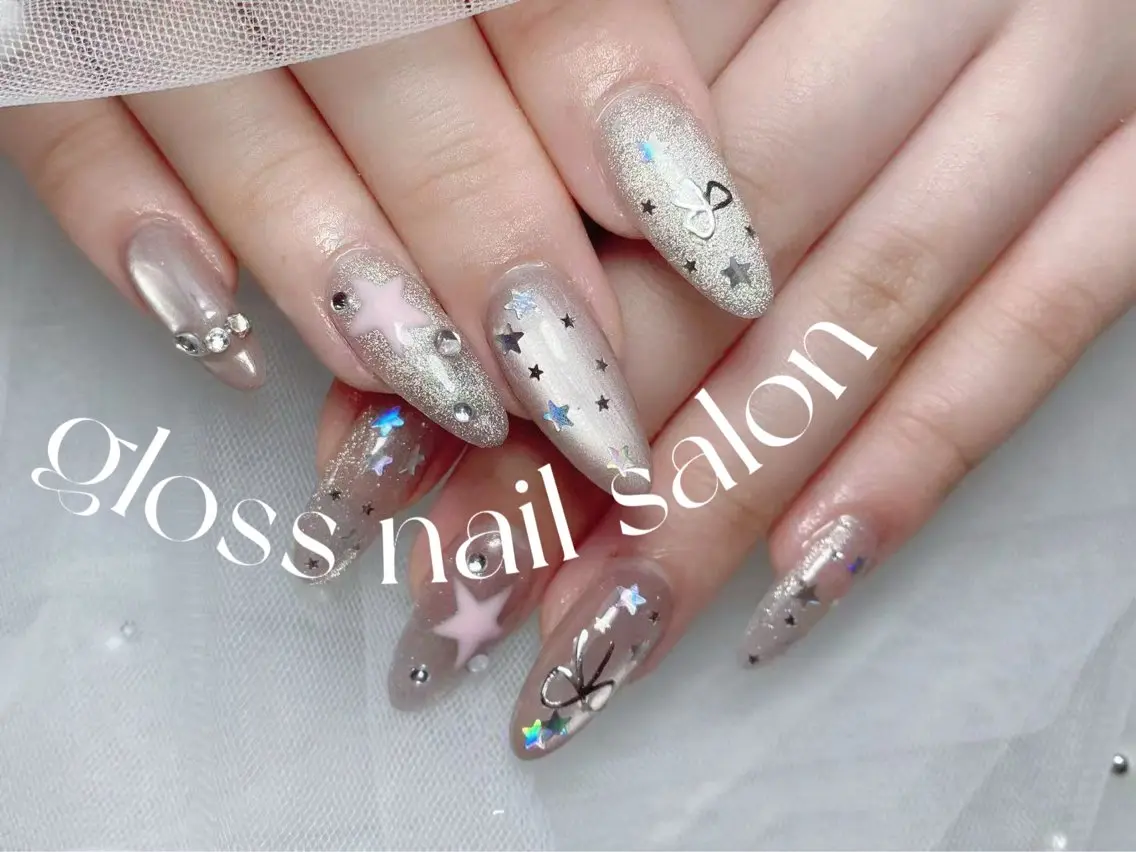 ネイル miho🍎 Gloss nailのネイルデザイン