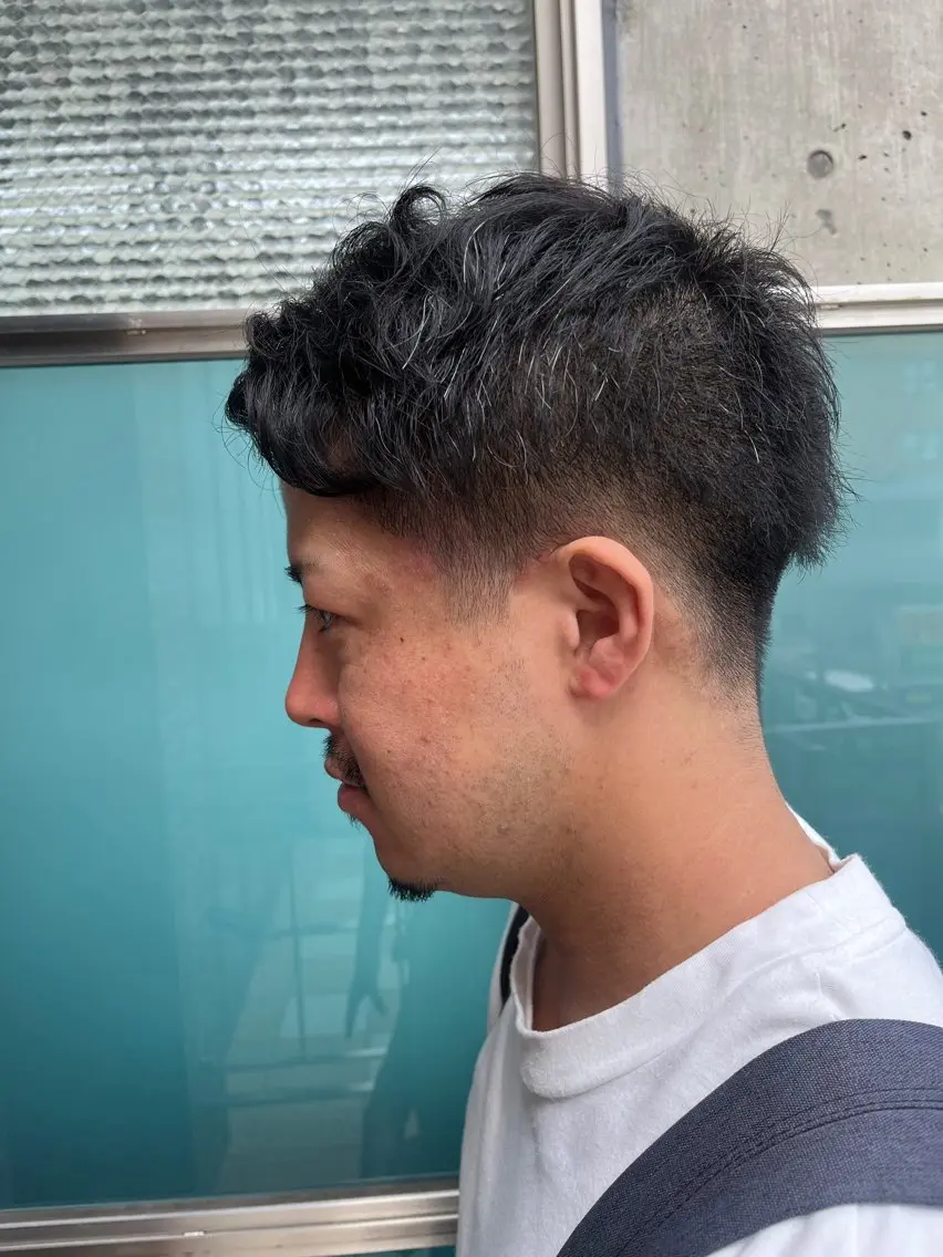 ショート メンズ メンズブリーチ メンズハイライト メンズインナーカラー メンズ韓国風 ボブ 久木原 ゆりのヘアスタイル