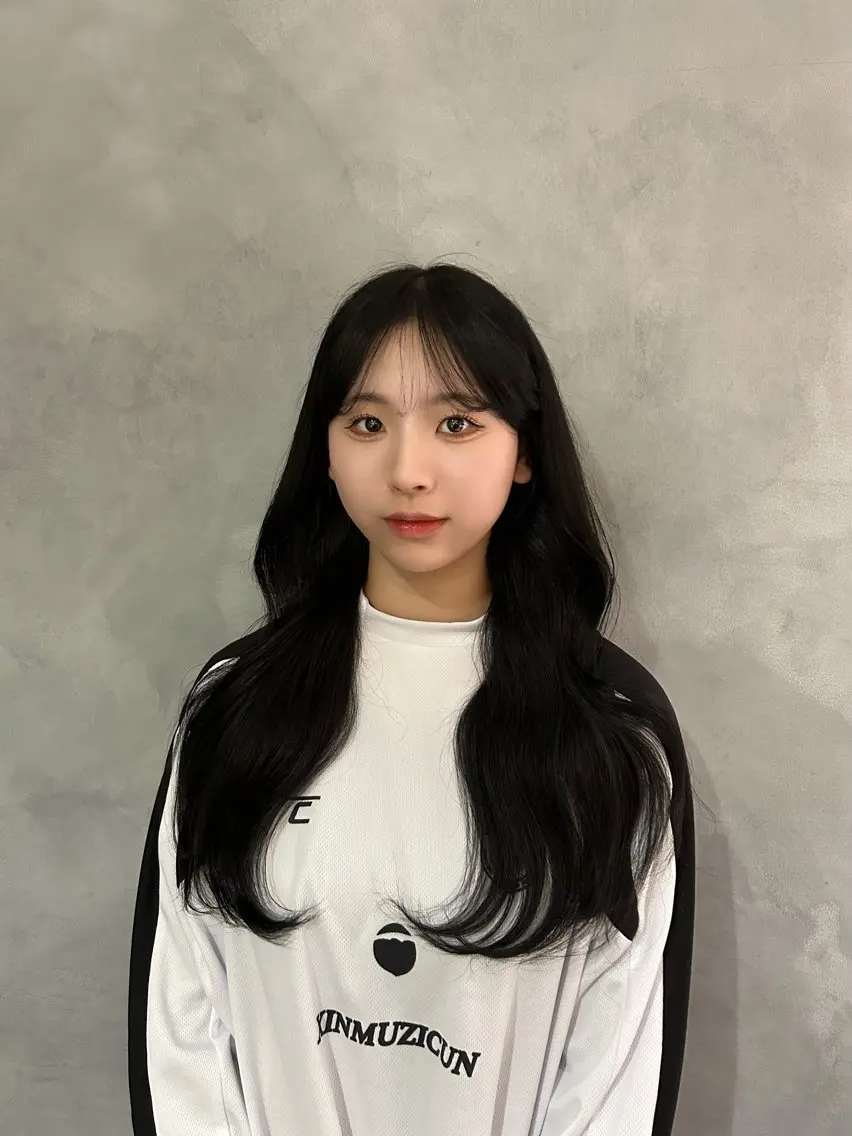 ロング レイヤーカット 谷 亜澄のヘアスタイル