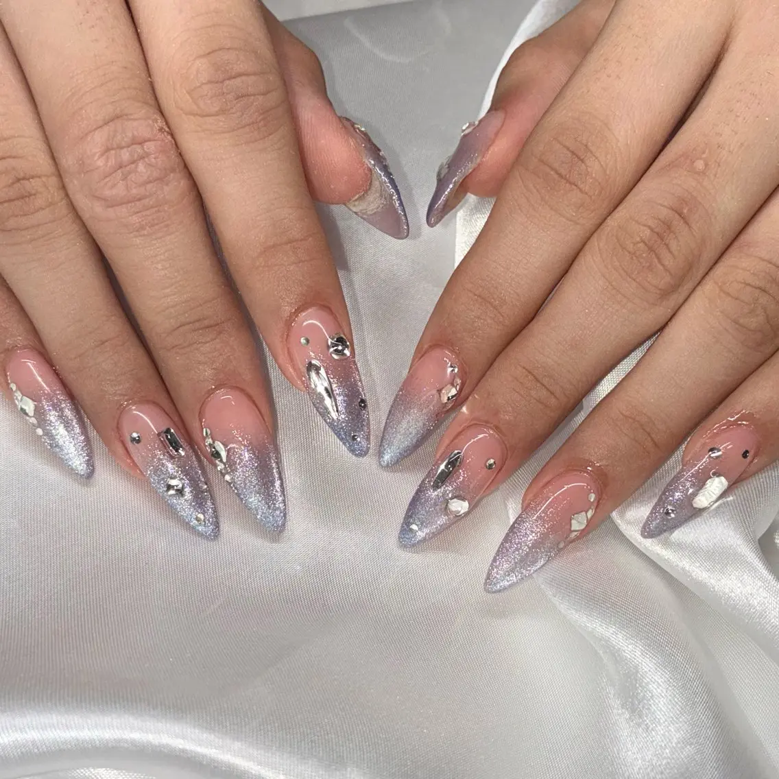 ネイル ジェルネイル マグネットネイル ハンドネイル Nail ヌシん家 AKANEのネイルデザイン