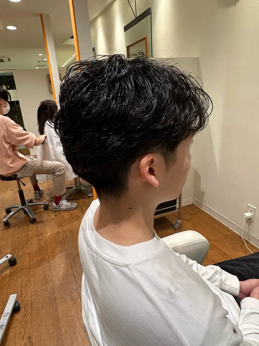 メンズ カット パーマ anoたまプラーザ 牧野直樹のヘアスタイル