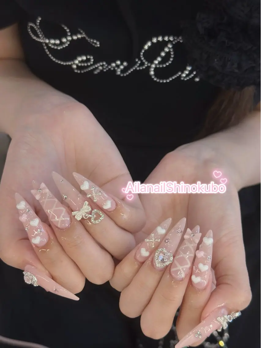 ロング 韓国風ヘア Aila Nail Shinokuboのネイルデザイン