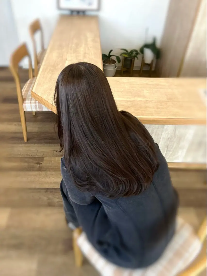 セミロング くびれヘア 顔まわりレイヤー 顔周りカット 髪質改善 韓国風ヘア 宮本 楓のヘアスタイル