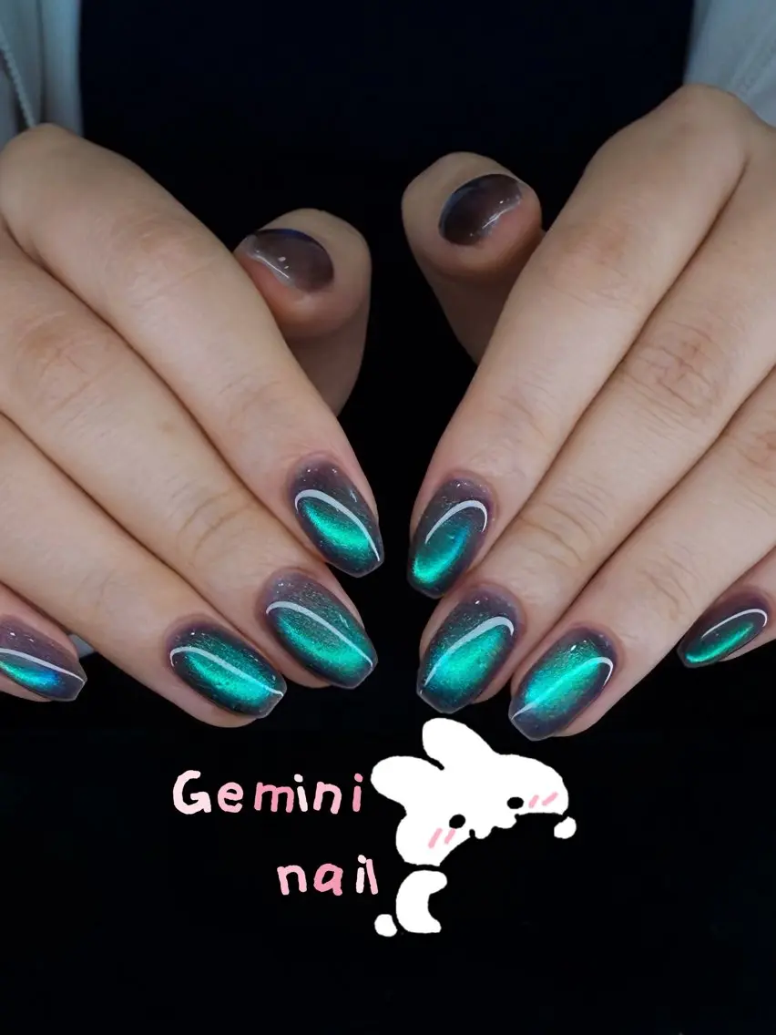 ネイル マグネットネイル Gemini nail.Yukiのネイルデザイン