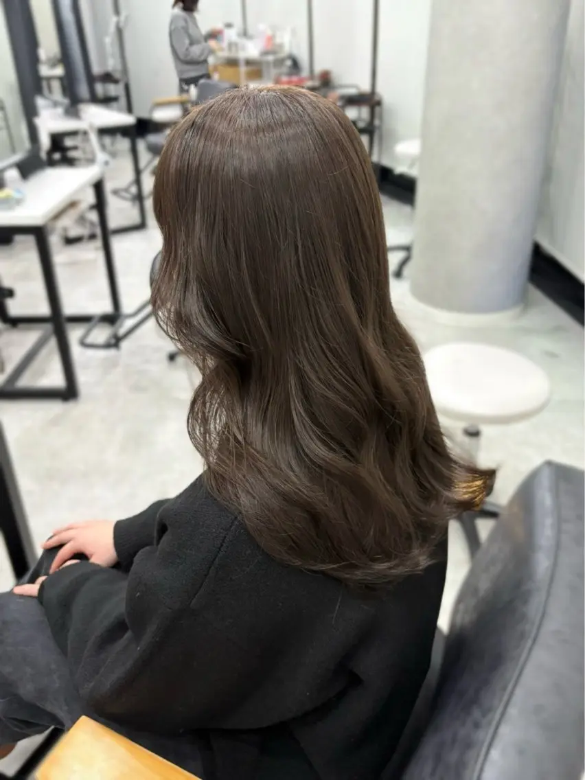 ロング カラー カット ヘアカラー 盛れる顔まわり✨🎀 レイヤー別所好葉のヘアスタイル