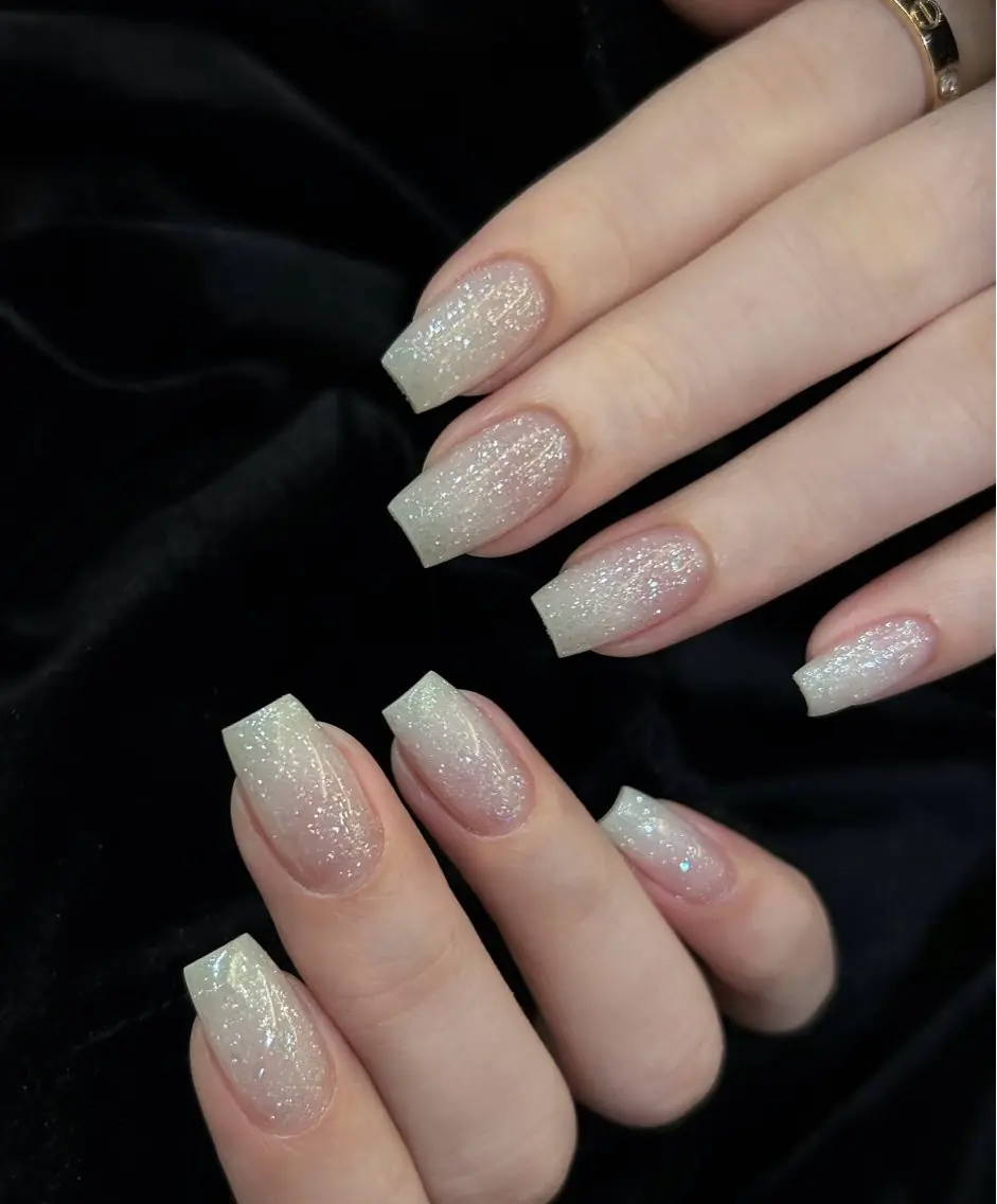 ネイル ジェルネイル シンプルネイル ハンドネイル Kivivi Neilのネイルデザイン