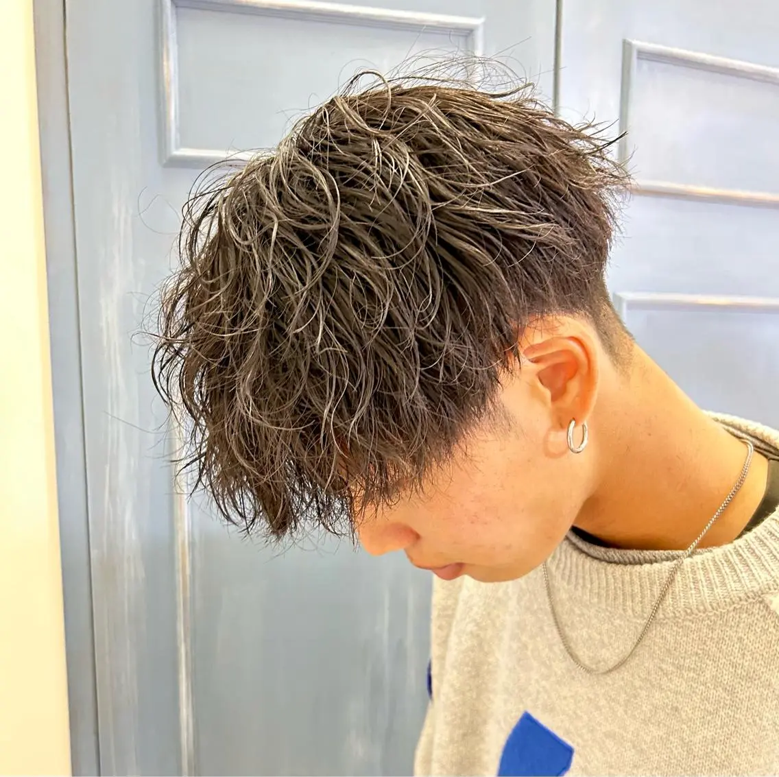 パーマ メンズ ハイトーン🤍 古江 実夢のヘアスタイル