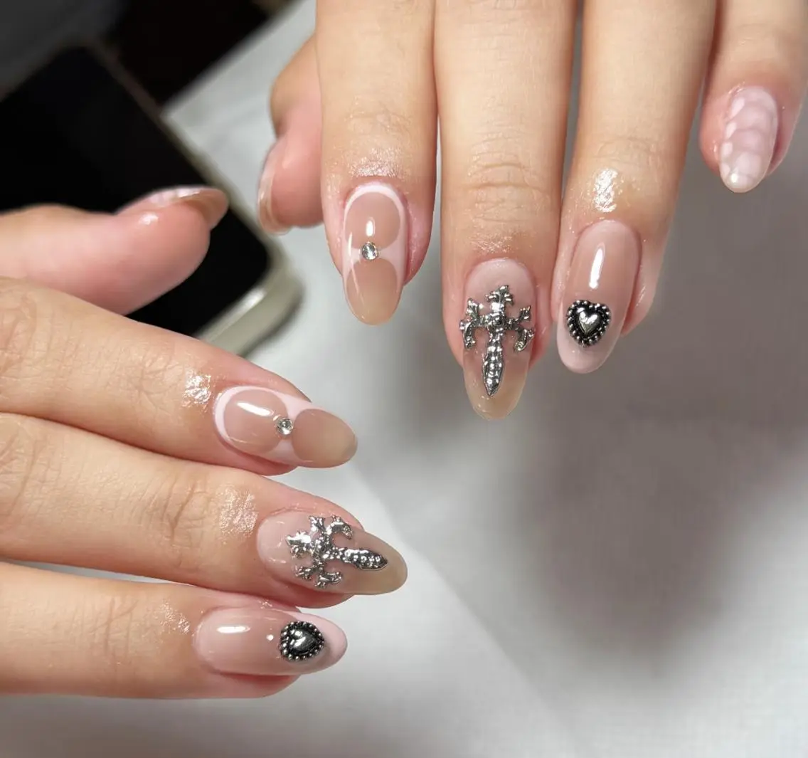 ネイル ハンドネイル 🎀 NaNa_nailのネイルデザイン