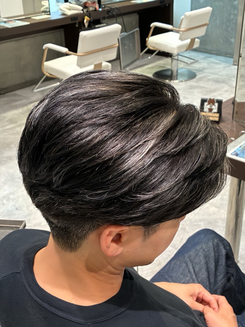 ショート カラー 透明感カラー ハイライトカラー ボブ ハイライト ショートヘア カット ヘアカラー ✨白髪ぼかし/ ショート✨吉岡　弘のヘアスタイル