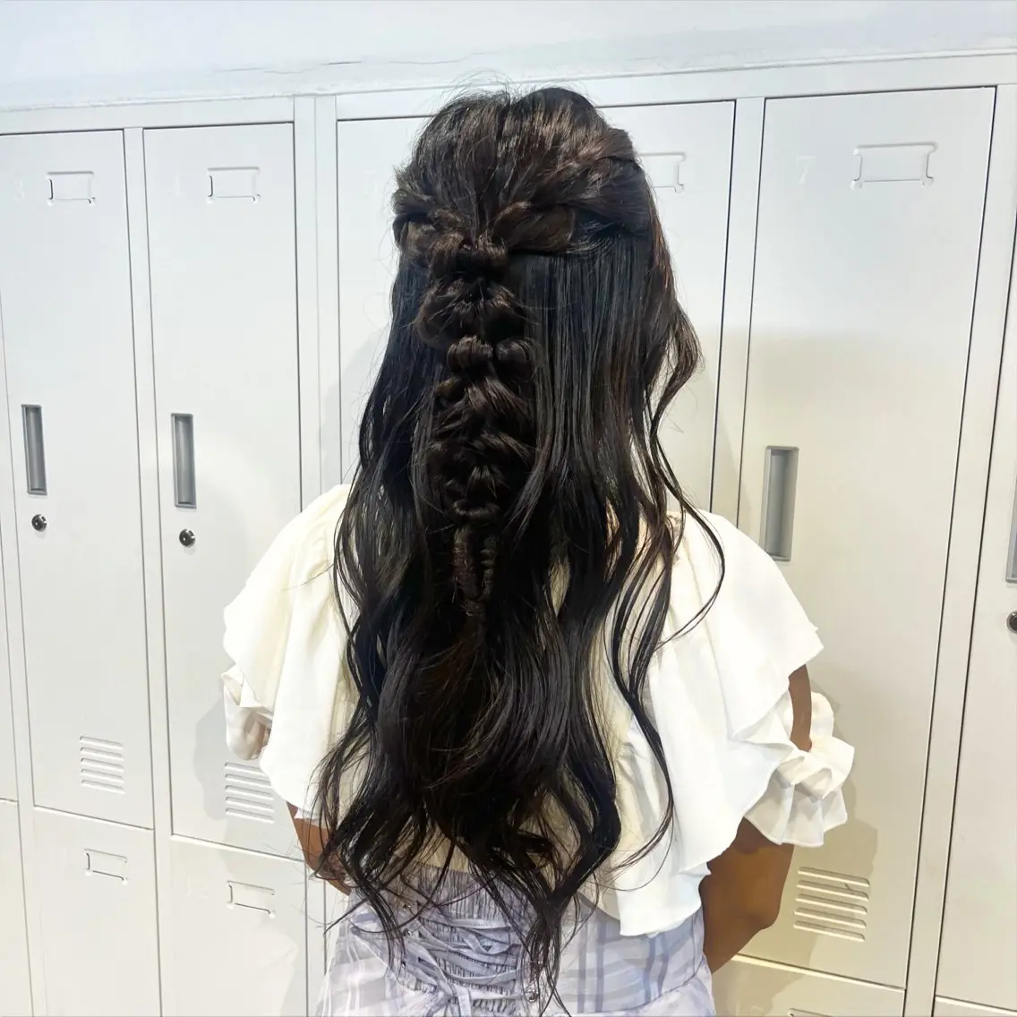 ロング ヘアセット 🌷レイヤーカット/ フルキシオリ🌷のヘアスタイル