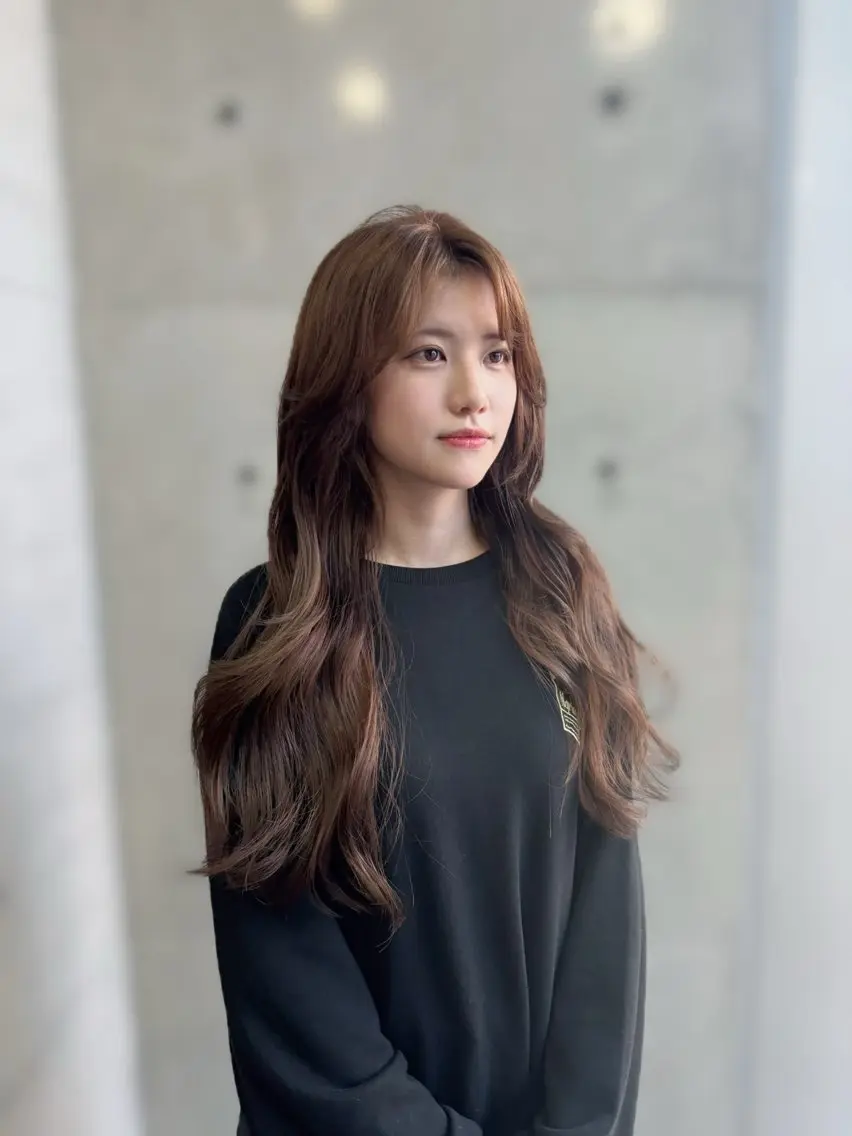 ロング カット ヘアカラー 韓国ヘア🤍 慎之介のヘアスタイル