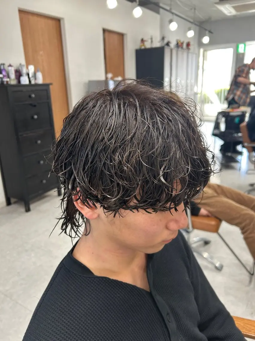 パーマ メンズ カット パーマ トリートメント ヘッドスパ ヘアセット カズキ🌼曲がる 縮毛矯正のヘアスタイル