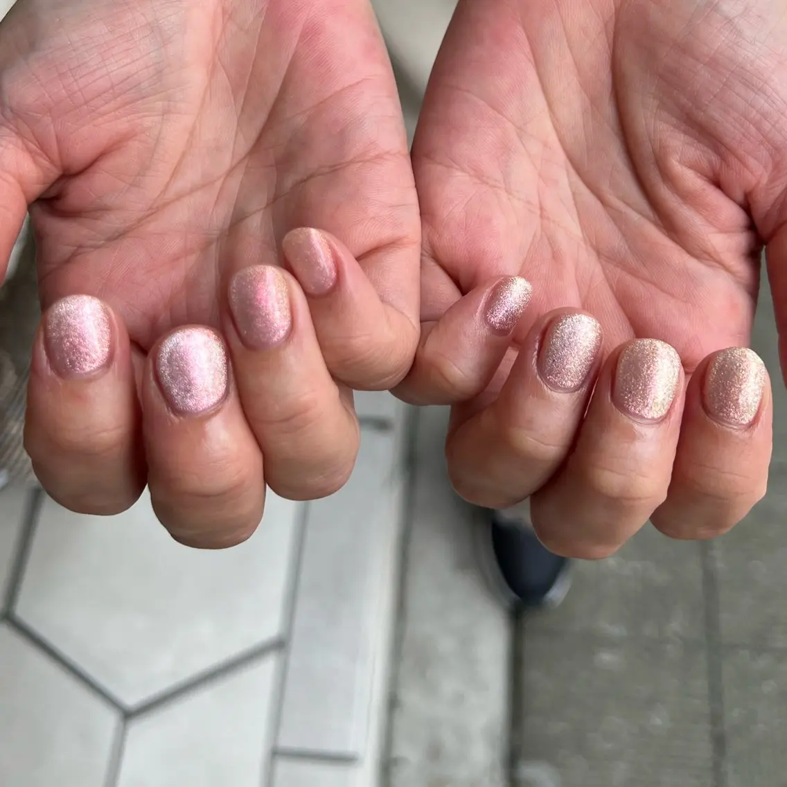 ネイル マグネットネイル マグネットワンカラー ワンカラーネイル Rommy Arisaのネイルデザイン