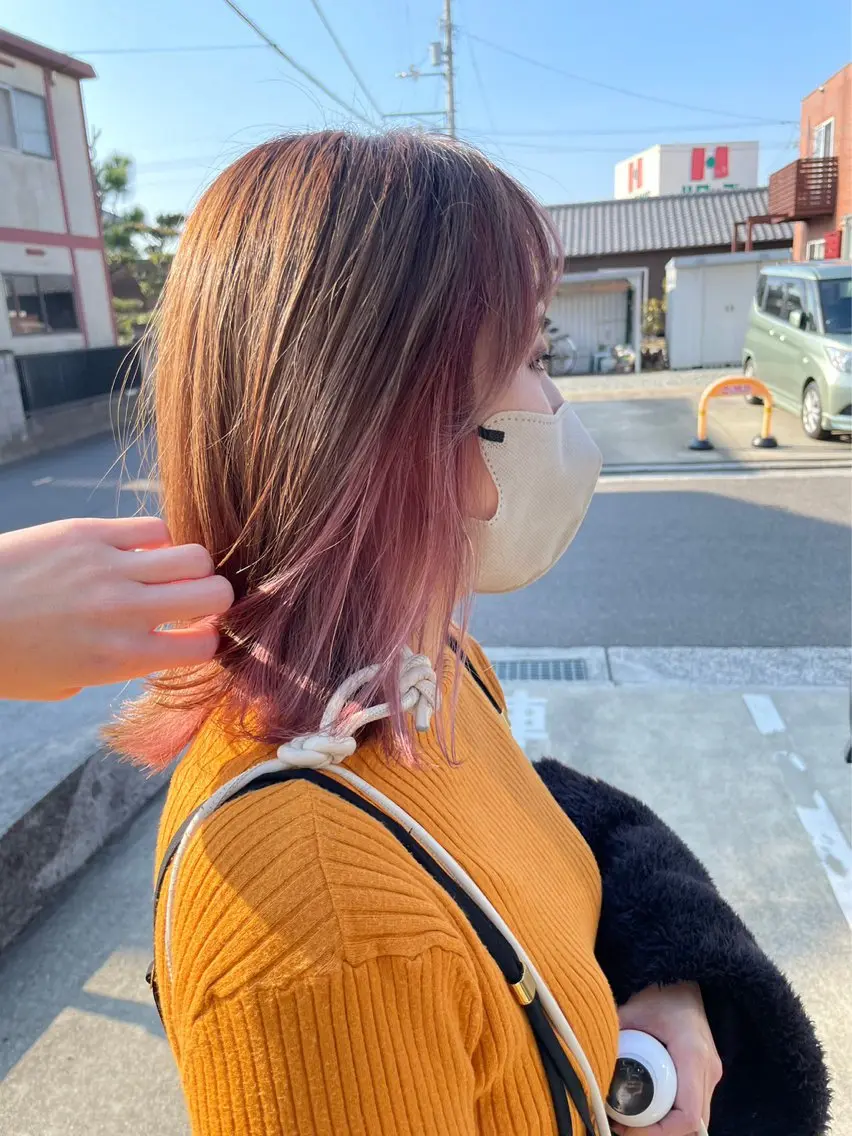 ミディアム カラー ブリーチ ピンクカラー 山本 あやめ子のヘアスタイル