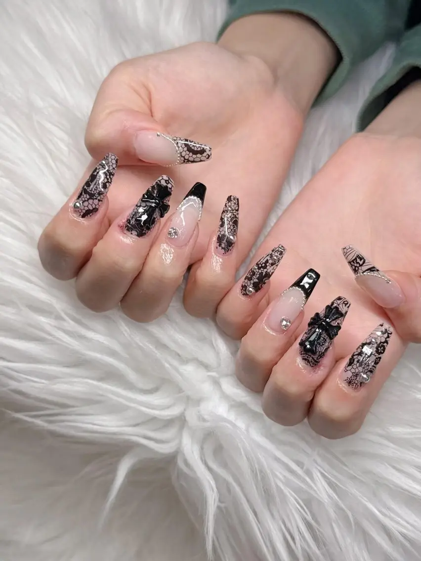 ネイル Lee Nailsのネイルデザイン