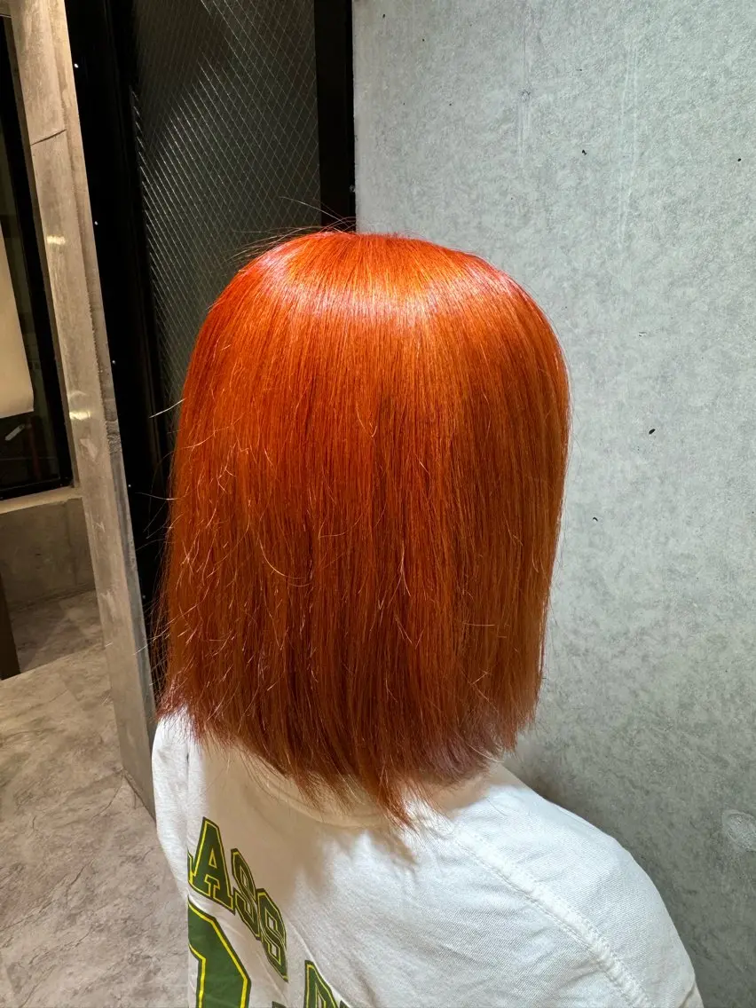 カラー ブリーチ オレンジ レディースモデル募集 ✨辻 日向のヘアスタイル