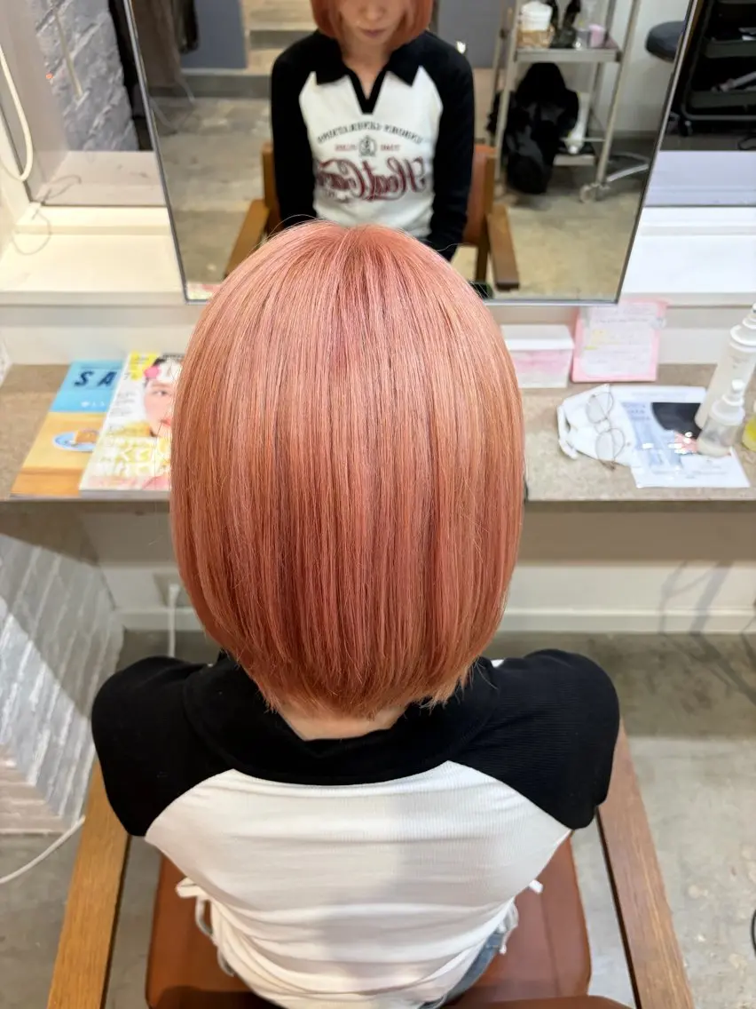 ショート カラー ヘアカラー UNBIRTHDAY いずみのヘアスタイル