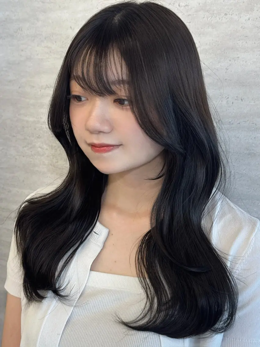 セミロング カラー ヘアアレンジ カット ヘアカラー トリートメント 韓国レイヤーカット/ 儚げカラーチナツのヘアスタイル