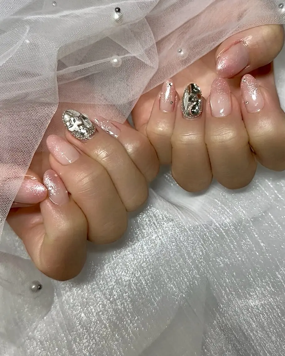 ネイル グラデーション キラキラネイル ラメ(グリッター) ラメグラデーション ピンク Sei ｜ cres nailのネイルデザイン