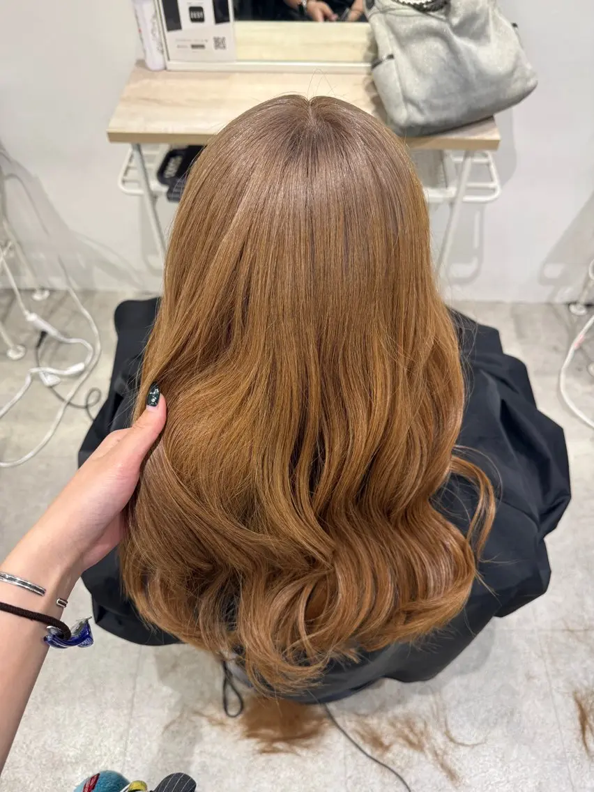 ロング カット ヘアカラー ワンホン× ハイトー ン🪞✨ARISAのヘアスタイル