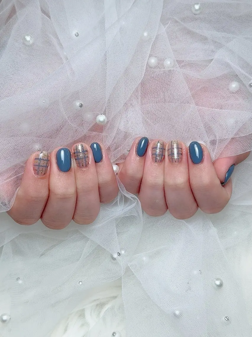 ネイル ハンドネイル ENsalon akiのネイルデザイン