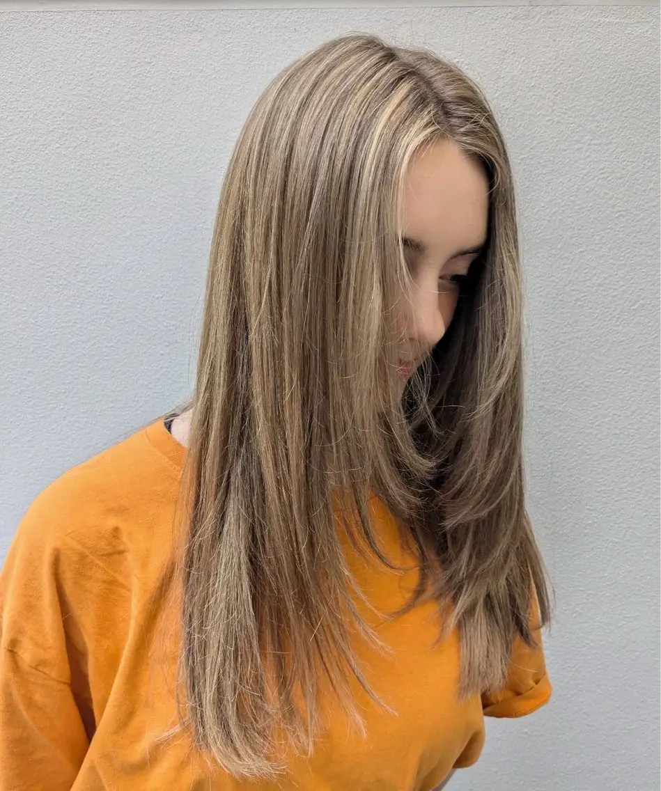 カラー ヘアカラー 武樋 さやかのヘアスタイル
