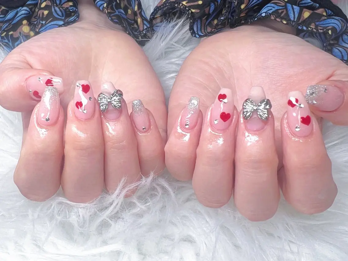 ネイル オーロラネイル フレンチネイル 韓国ネイル スカルプネイル 春ネイル hami nailのネイルデザイン