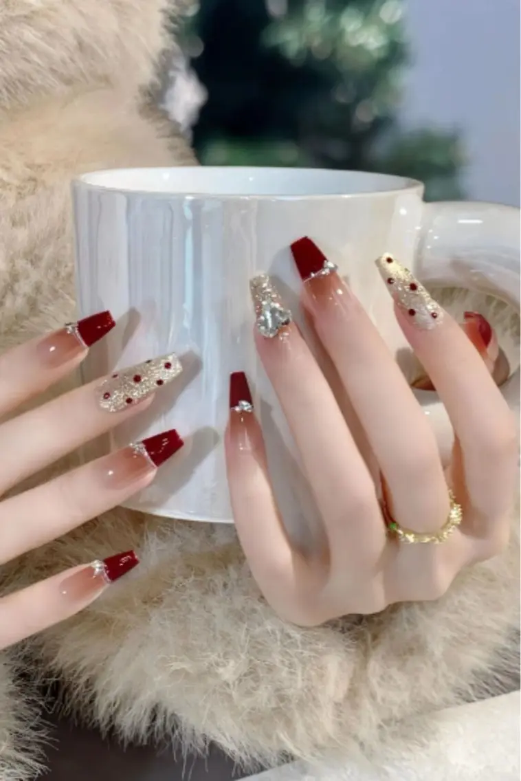 ネイル 長さ出し フレンチネイル グラデーション 卒業式 マグネットネイル ハンドネイル MIHANA NAILのネイルデザイン