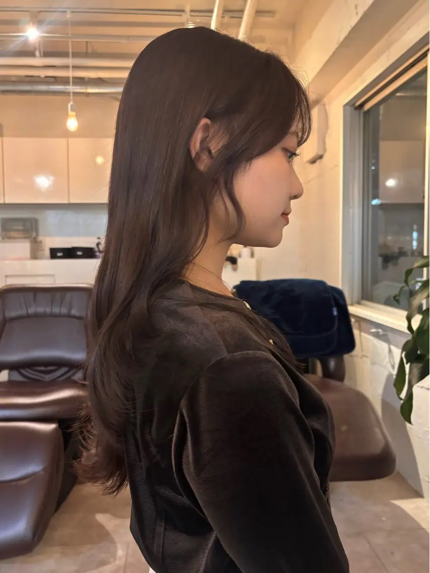 ロング カラー 顔周りカット カット ヘアカラー トリートメント 透明感カラー /Kanon️🫧のヘアスタイル