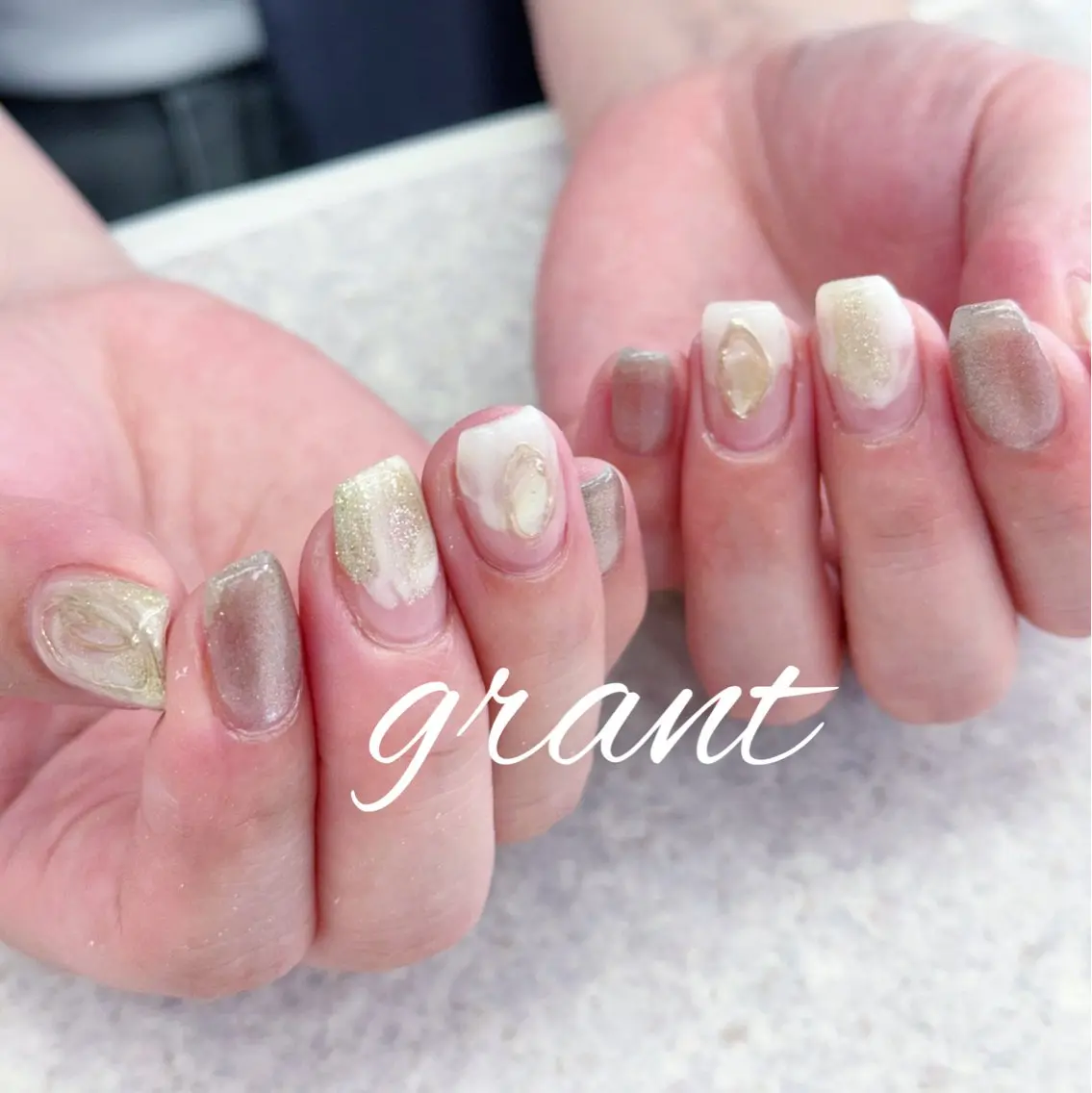 ネイル マグネットネイル ミラーネイル ニュアンスネイル ハンドネイル nailsalon grantのネイルデザイン
