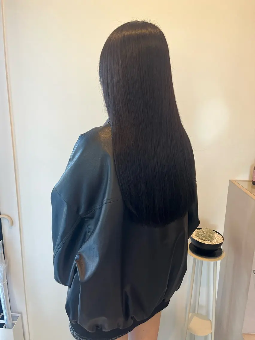 ロング トリートメント 加藤 明香里のヘアスタイル