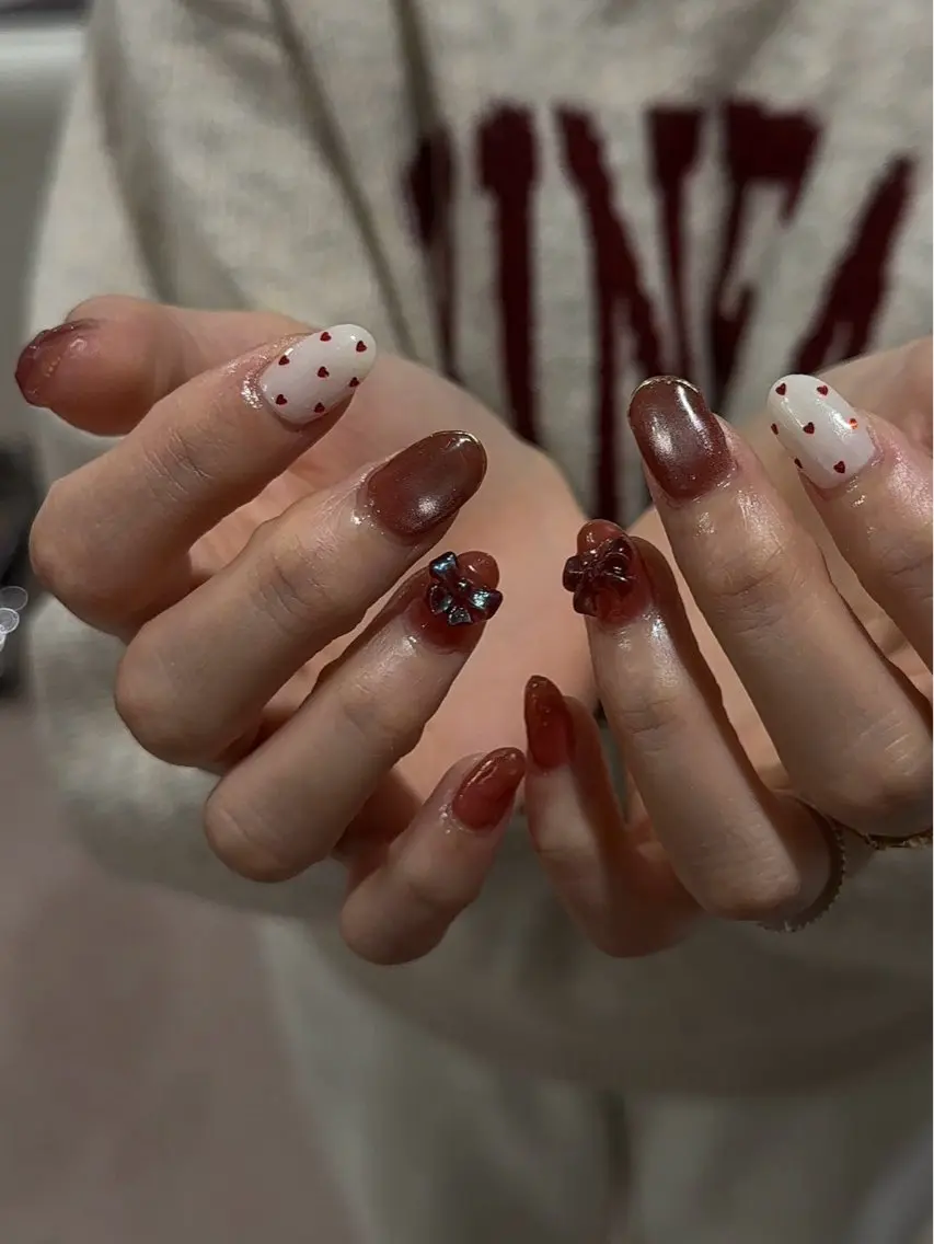 ネイル ジェルネイル ハート 韓国ネイル マグネットネイル パラジェル ハンドネイル Salon Kのネイルデザイン
