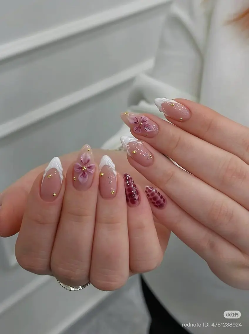 ネイル アートネイル ジェルネイル 韓国ネイル ニュアンスネイル シンプルネイル Anna Melia Nailのネイルデザイン