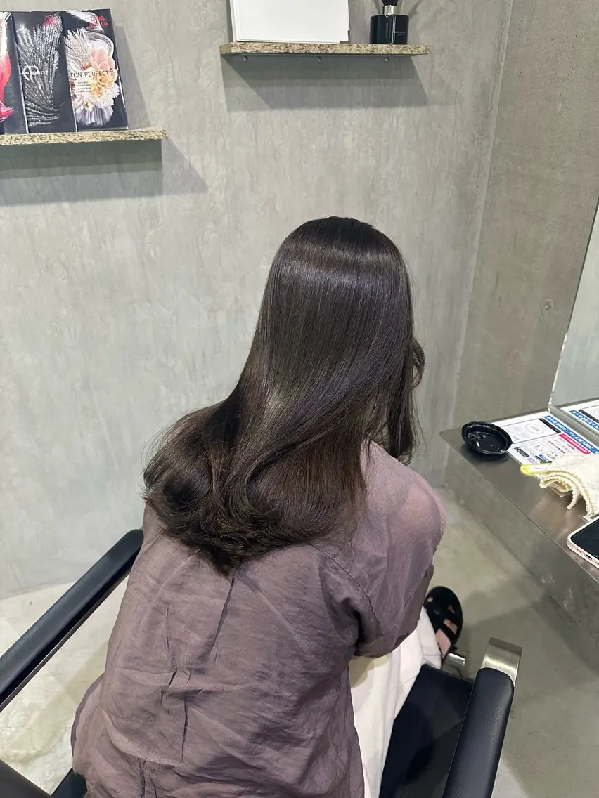 セミロング カラー 本場韓国ヘア特化 아이비/Aibiのヘアスタイル